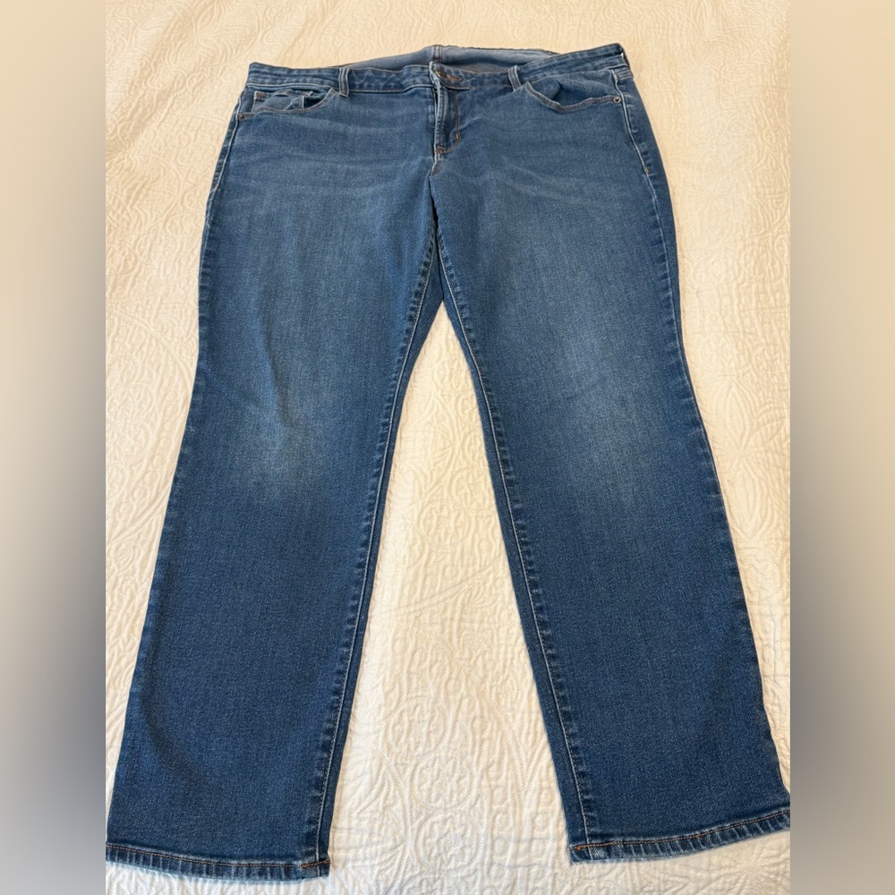 Old Navy midrise power slim straight jeans 18 18R